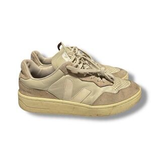 Veja V-90 Leather Sneaker Beige Men's‎ Size 8